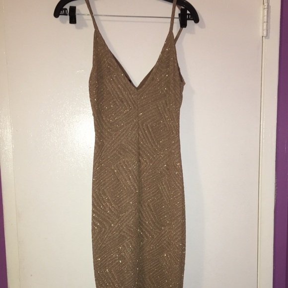 New(never used) gold dress - Picture 2 of 2